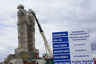 Lanetli coğrafyanın çığlığı - Resim : 1