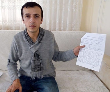 İşçinin başına silah dayayıp darp eden polislere soruşturma - Resim : 1