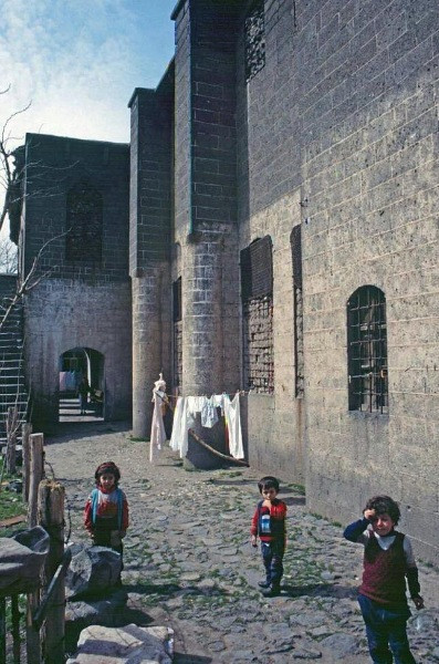 Fotoğrafçı Hans Peter Grumpe'nin objektifinden 90’larda Diyarbakır - Resim: 16