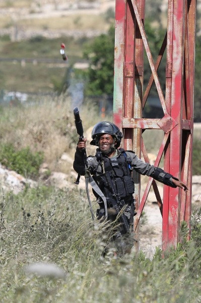 Gazze'deki protestolar katliama dönüştü - Resim: 32