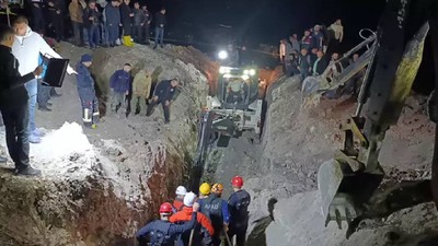 Amasya’da su kuyusu sondajı sırasında toprak altında kalan iki işçi öldü