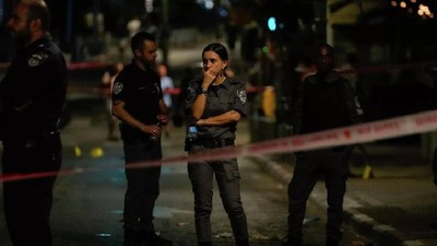 Tel Aviv'de 'bıçaklı saldırı' iddiası: Bir Filistinli, İsraillinin açtığı ateş sonucu öldü