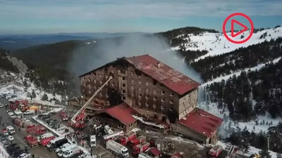 Bolu'da yanan otelin son hali dron kamerası ile görüntülendi
