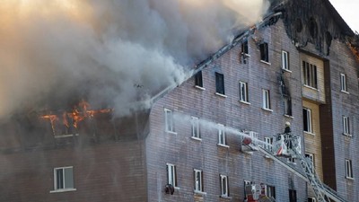 78 kişinin öldüğü otel yangını: 'Alarm duymadık, fıskiyeler çalışmadı'