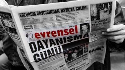 Evrensel 30'uncu yılına değişimle giriyor