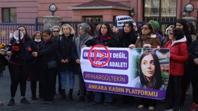 Adalet Bakanlığı önünde Pınar Gültekin protestosu: Yargı erkekleri koruyor