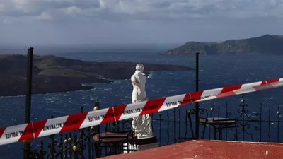 Santorini'de olağanüstü hal ilan edildi