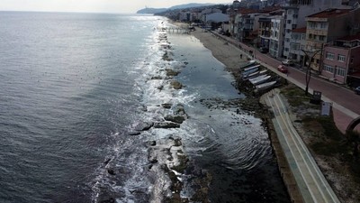 Tekirdağ'da deniz çekildi, 'Kral Yolu' ortaya çıktı