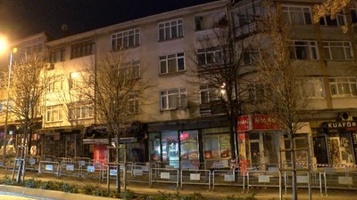 Üsküdar'da istinat duvarı kaydı: 4 katlı 2 bina boşaltıldı