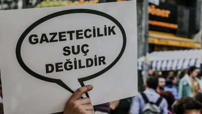 Gazetecilik yargılanıyor: Gazeteci Oruç ve Yurtsever’e dava