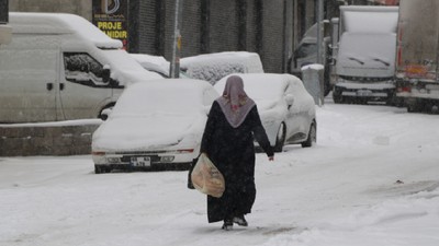 Van'da 560 yerleşim yeri ulaşıma kapandı