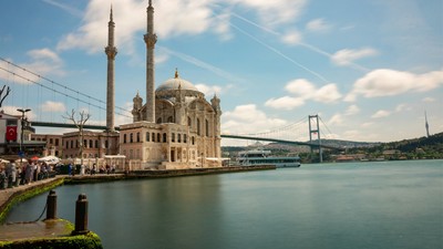 AKOM: Salı gününden itibaren İstanbul'da sıcaklık artmaya başlayacak