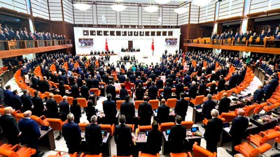 DEM Parti'den 8 Mart’ın resmi tatil ilan edilmesi için kanun teklifi