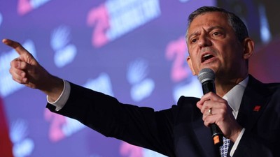 Erdoğan 'cuntacı başkan' sözleri nedeniyle Özel'e dava açtı