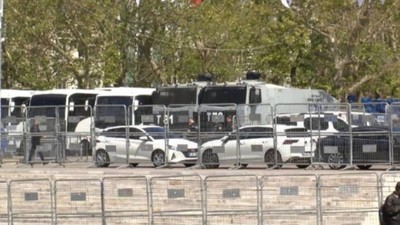 1 Mayıs operasyonları: Taksim'e abluka, muhalefete gözaltı