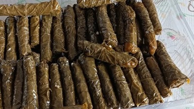 Şimdilerde herkesin yaptığı sarma! Klasik sarmalardan daha lezzetliymiş
