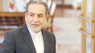 Tahran: ABD İran’ın 'kilit sektörlerinde' yer alabilir