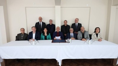 DEM Parti gazeteci ve yazarlara çağrı yaptı: İsim bildirin