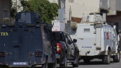 Mardin'de ev baskınları: 3 gözaltı