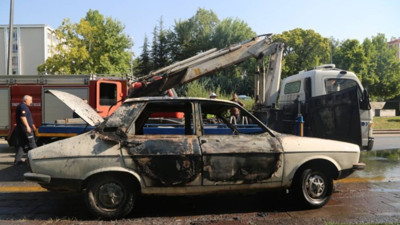 Meclis önünde 'Beyaz Toros' yakıldı