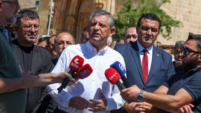 Özgür Özel'den Filistin çıkışı: Meclis'i olağanüstü toplanmaya çağırdı
