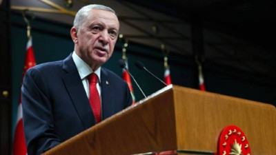 Erdoğan CHP'yi hedef aldı : "Kızışan koltuk kavgasına eyvallah demeyeceğiz"