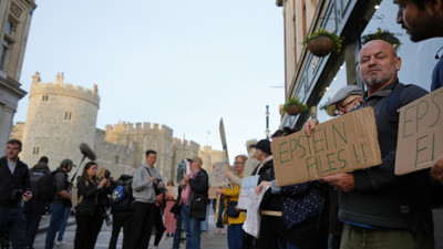 Trump'a İngiltere'de Epstein protestosu