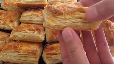 Böreğin daha lezzetli olmasını sağlayacak yufka sosu! Daha lezzetli oluyor