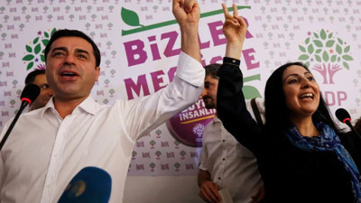 Diyarbakır Barosu: Demirtaş ve Kobene davasında tutuklu tüm siyasetçiler tahliye edilmeli