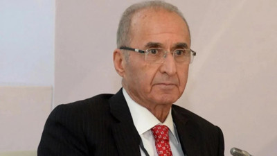 Hikmet Çetin hastaneye kaldırıldı