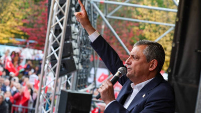 Özgür Özel Brüksel'de konuştu: “Nadir elementlerimiz Trump’la pazarlık masasında”