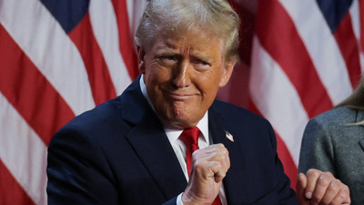 Krallara hayır protestoları | Trump: Protestoları aşırı solcu manyaklar finanse ediyor