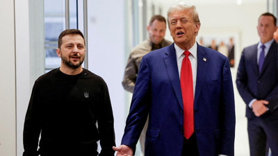 Trump'tan Zelenski'ye: Donbas'ı ver yoksa yok olursun