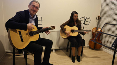 DEM Parti Eş Genel Başkanları Anatolia Kültür Merkezi'nin açılışına katıldı