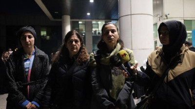 Yaşamını yitiren Necla Özmen için hastane önünde açıklama