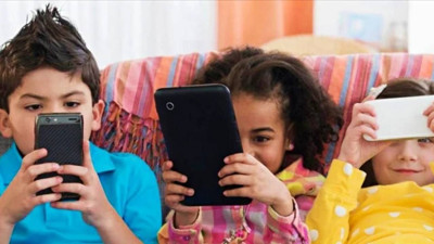 Danimarka'da sosyal medya yasağına yaş sınırı geliyor