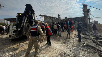 Urfa'da inşaat çöktü: 2 çocuk işçi hayatını kaybetti