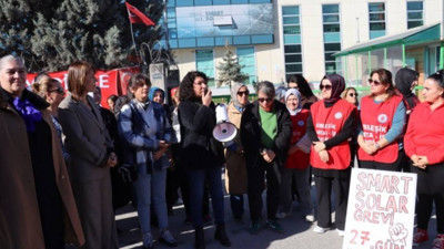 DEM Parti Kadın Meclisi'nden direnişteki işçilere ziyaret