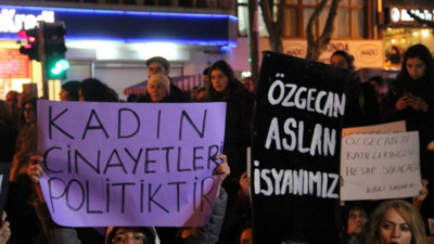 Bingöl'de kadınlar ilk kez gece yürüyüşü düzenledi