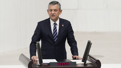 Özgür Özel'den süreç ve Suriye'deki Kürtler açıklaması