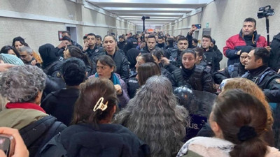 Meclis’teki cinsel istismar davasına kadınlar ve gazeteciler alınmadı