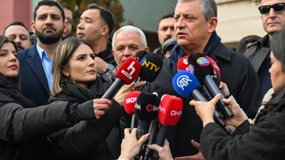 Özgür Özel'den Akın Gürlek için ilk açıklama: Teslim olmayacağız