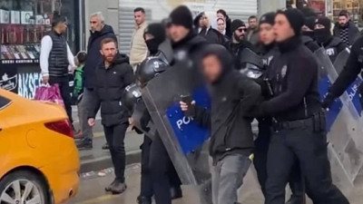 Van'da polis şiddetini fotoğraflayan gazeteciye soruşturma