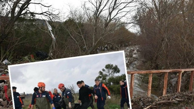 İzmir'de köprüden geçen araç sele kapıldı: 2 kişi hayatını kaybetti