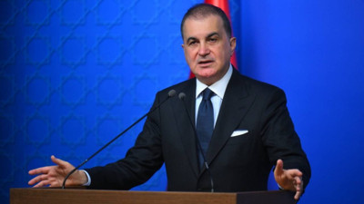 AKP Sözcüsü Çelik: Yasal adımlar için silah bırakma sürecinin tamamlanması gerekiyor