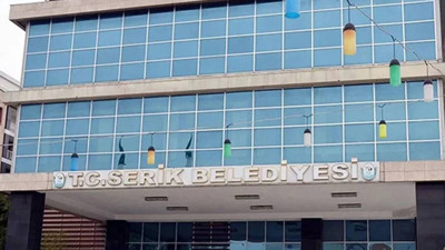 Serik Belediye binasına silahlı saldırı; Şüpheli yakalandı