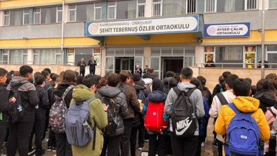 Maraş ve Urfa'da eğitim anma törenleriyle başladı