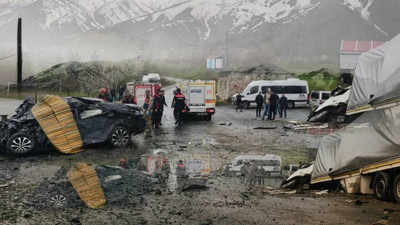 Van-Bitlis karayolunda trafik kazası: 2 ölü, 1 yaralı