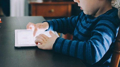 Yasa Meclis kabul edildi; Doğum izni 24 haftaya çıktı, 15 yaş altına sosyal medya yasağı