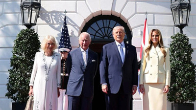 İngiltere Kralı Charles ABD'de: Trump Beyaz Saray'da karşıladı